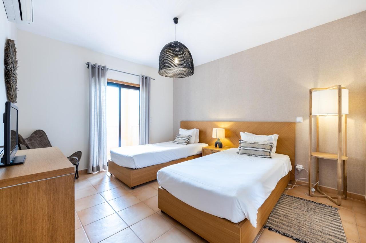 Aum Praia Da Luz Resort Apartment Εξωτερικό φωτογραφία